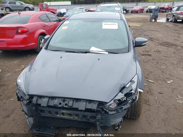 Ford FOCUS RS 2017 WF0DP3TH6H4120578 Image 13