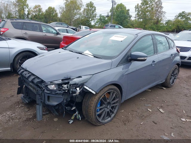 Ford FOCUS RS 2017 WF0DP3TH6H4120578 Image 2