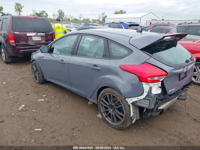 Ford FOCUS RS 2017 WF0DP3TH6H4120578 Image 3