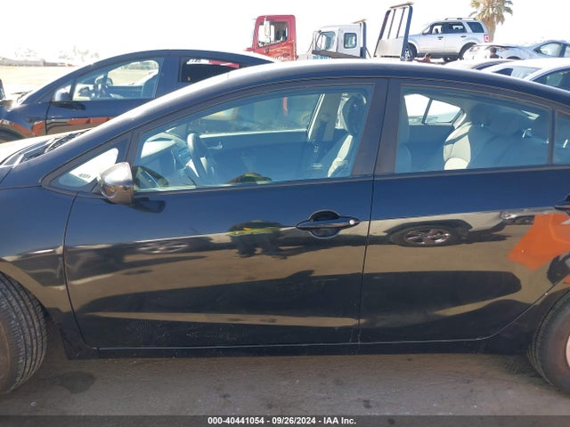 KIA FORTE LX 2017 3KPFK4A78HE031040 Image 14