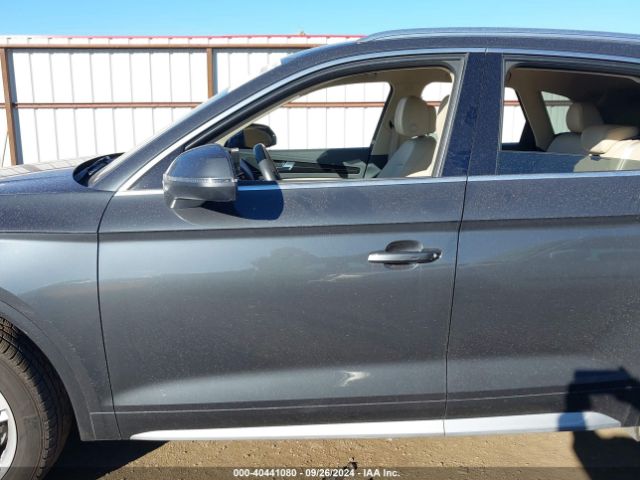 WA1ANAFYXK2109530 Audi Q5 45 Premium