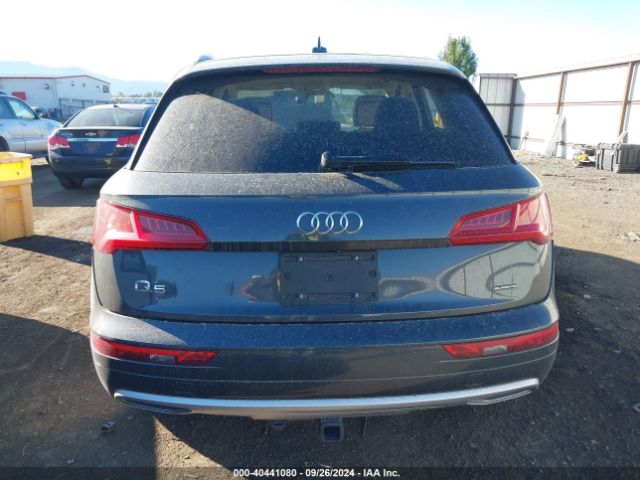 WA1ANAFYXK2109530 Audi Q5 45 Premium