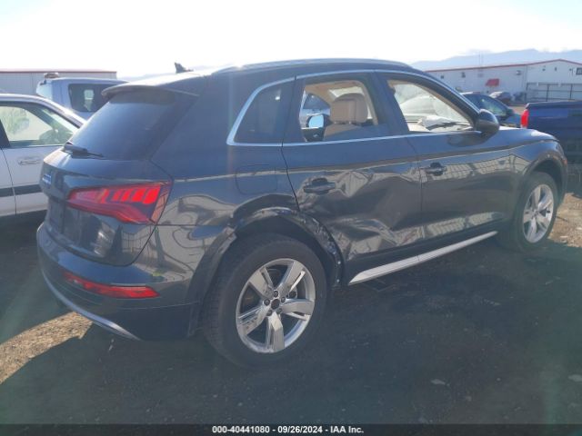 WA1ANAFYXK2109530 Audi Q5 45 Premium