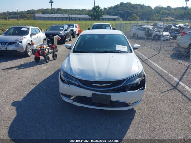 Chrysler 200 Limited 2015 1C3CCCABXFN504707 Image 12