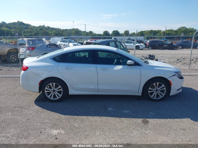 Chrysler 200 Limited 2015 1C3CCCABXFN504707 Image 13