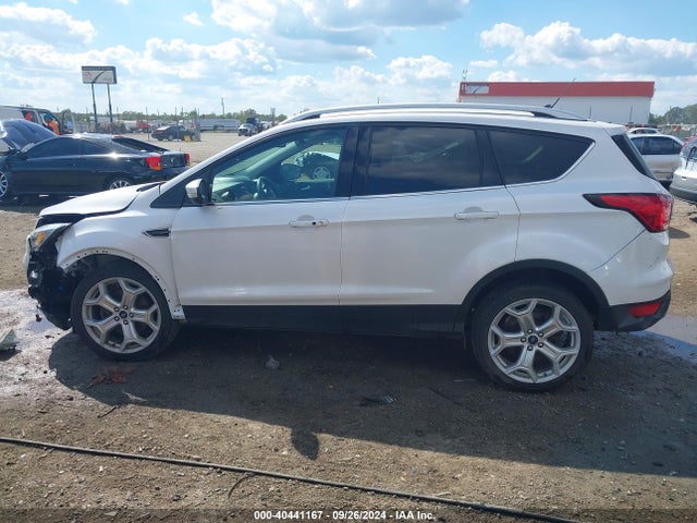 Ford Escape Titanium 2019 1FMCU9J90KUB83202 Image 14