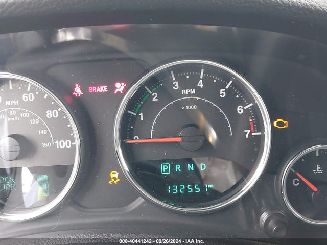 1C4HJWDG2HL545623 Jeep Wrangler Unlimited Sport 4x4
