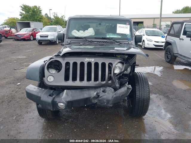 1C4HJWDG2HL545623 Jeep Wrangler Unlimited Sport 4x4