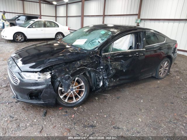 3FA6P0HD2LR184168 Ford FUSION SE