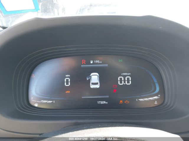 KMHRC8A31PU262453 Hyundai Venue Sel