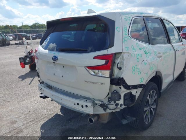 JF2SKANC6PH443651 Subaru Forester Limited