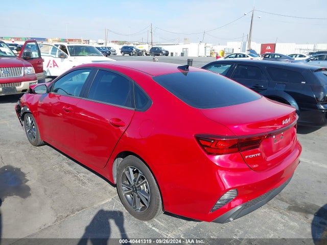 KIA Forte Lxs 2023 3KPF24AD1PE682398 Image 3