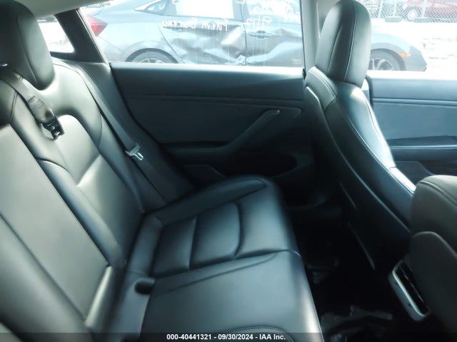 2019 TESLA MODEL 3 5YJ3E1EA9KF317639 Photo 7