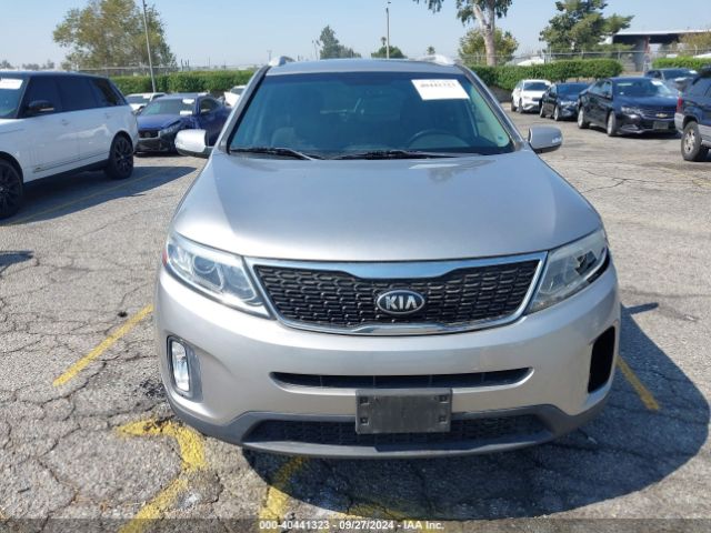 5XYKT4A62FG575004 KIA SORENTO LX