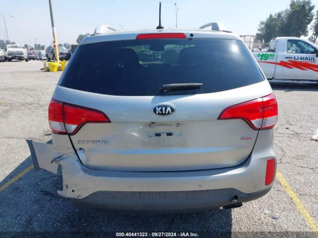 5XYKT4A62FG575004 KIA SORENTO LX