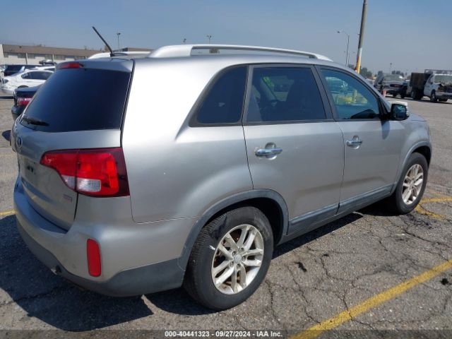 5XYKT4A62FG575004 KIA SORENTO LX