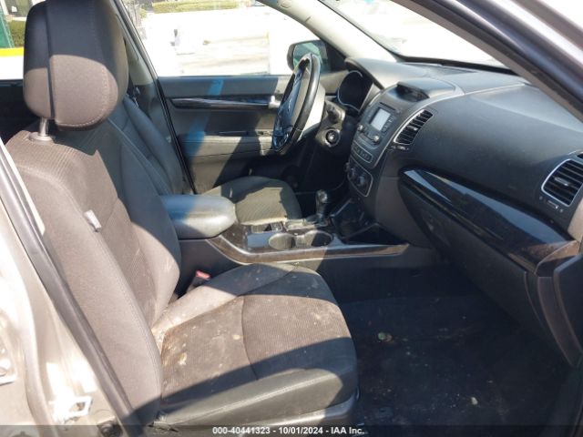 5XYKT4A62FG575004 KIA SORENTO LX