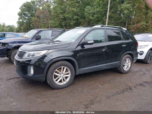 5XYKT3A61EG445885 KIA SORENTO LX