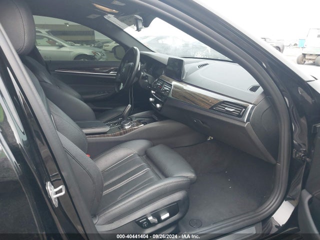 WBAJA5C59JWA38220 BMW 530I