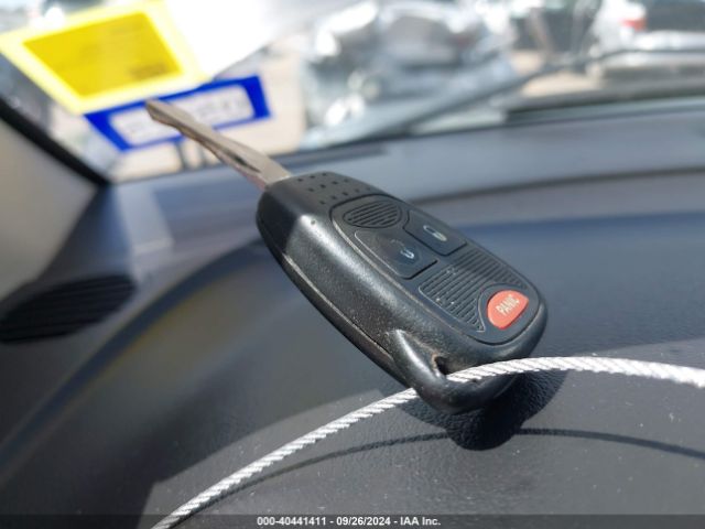 1C4NJDBB3ED885724 Jeep Compass Sport