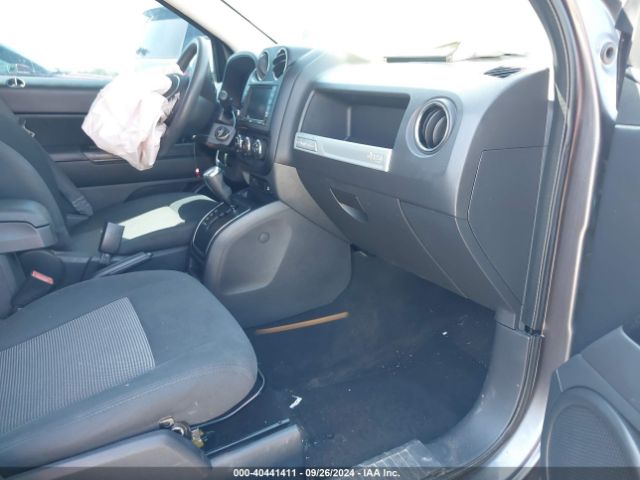 1C4NJDBB3ED885724 Jeep Compass Sport