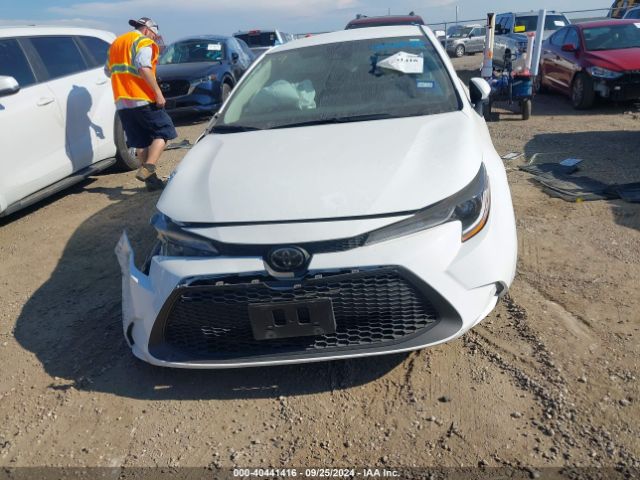 5YFEPMAE4NP376118 Toyota COROLLA LE