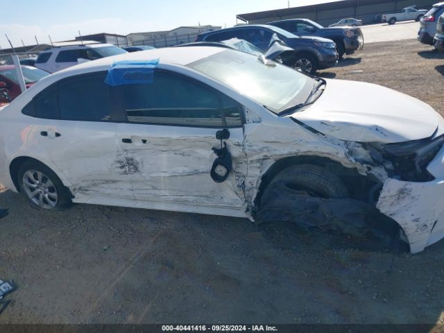 5YFEPMAE4NP376118 Toyota COROLLA LE