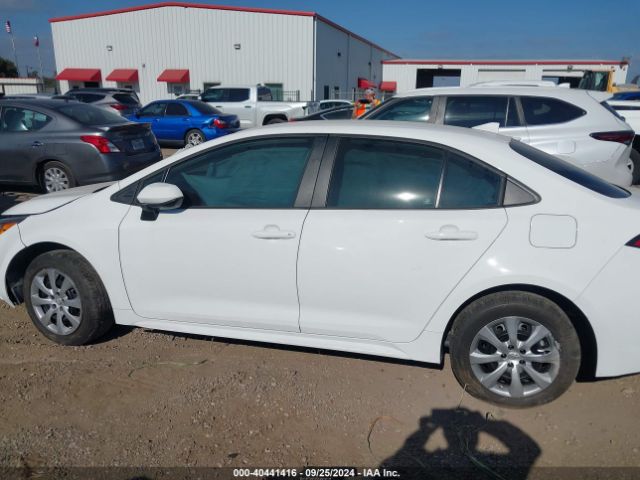 5YFEPMAE4NP376118 Toyota COROLLA LE