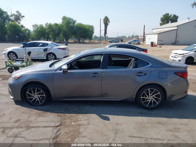 JTHBK1GGXG2212557 Lexus ES 350