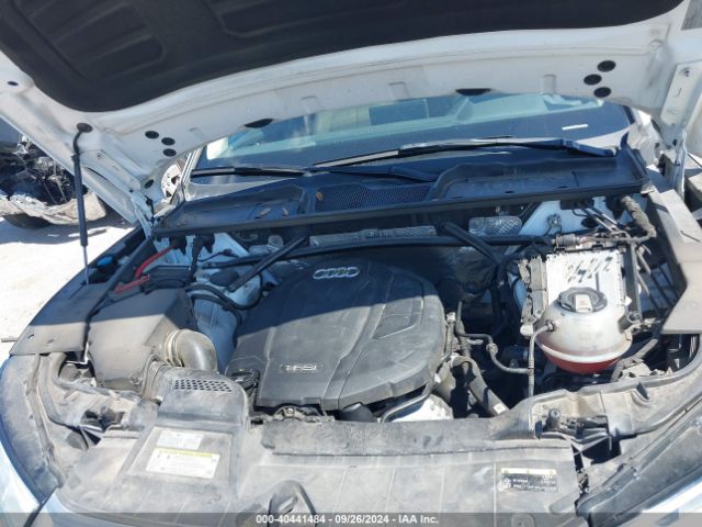 WA1BNAFY5J2080702 Audi Q5 2.0t Premium/2.0t Tech Premium