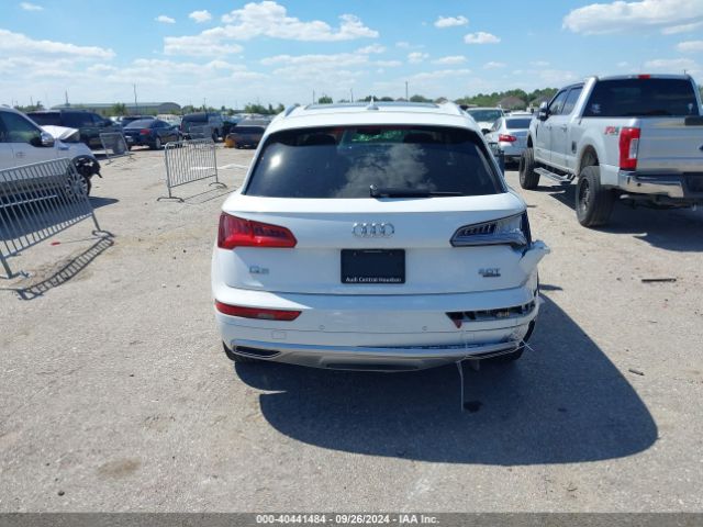 WA1BNAFY5J2080702 Audi Q5 2.0t Premium/2.0t Tech Premium