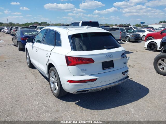 WA1BNAFY5J2080702 Audi Q5 2.0t Premium/2.0t Tech Premium
