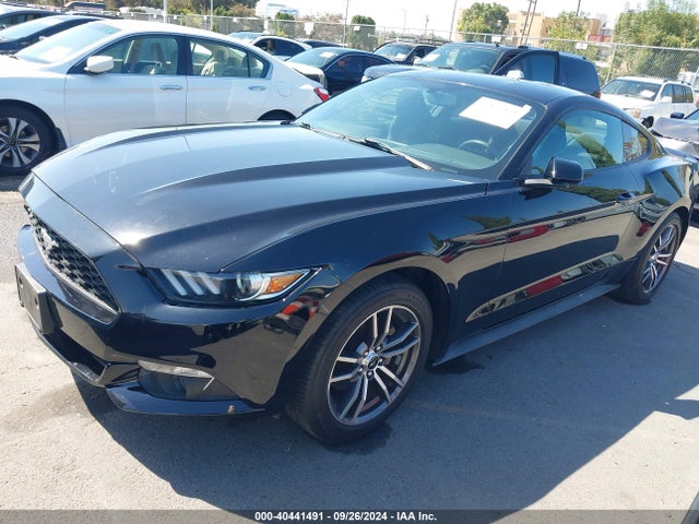 Ford Mustang Ecoboost 2017 1FA6P8TH0H5330568 Image 2