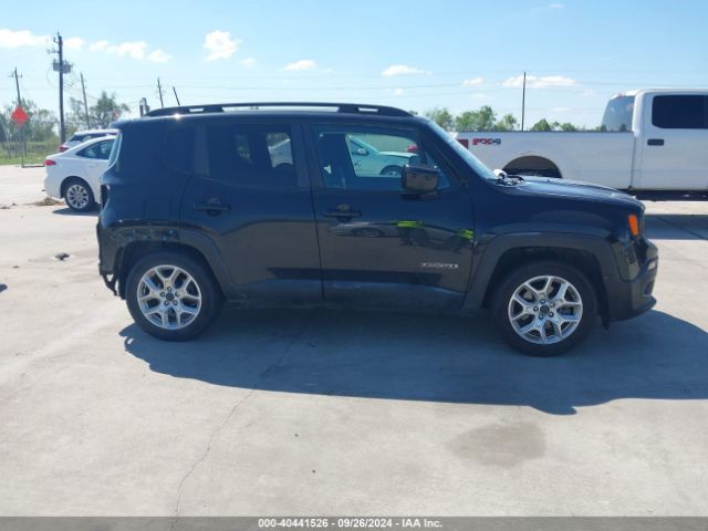 ZACCJABB1JPG96006 Jeep Renegade Latitude Fwd