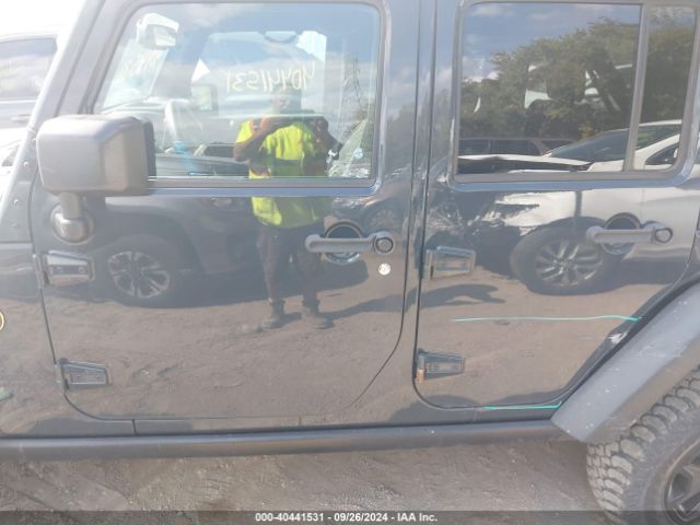1C4BJWDG6HL617686 Jeep Wrangler Unlimited Willy Wheeler 4x4