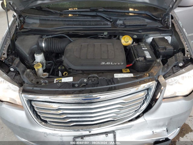 2C4RC1BG1GR307983 Chrysler Town & Country Touring