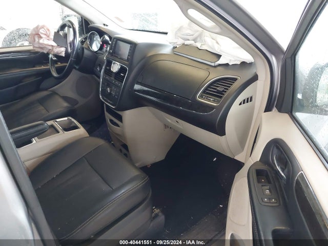 2C4RC1BG1GR307983 Chrysler Town & Country Touring