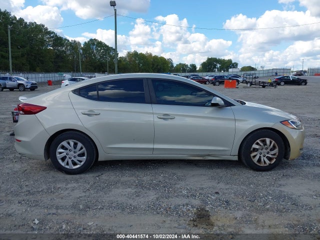 Hyundai ELANTRA SE 2017 KMHD74LF4HU428772 Image 13
