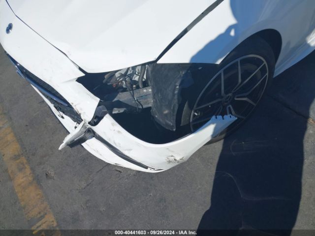 W1KAF4GB4PR089651 Mercedes-Benz C 300 Sedan