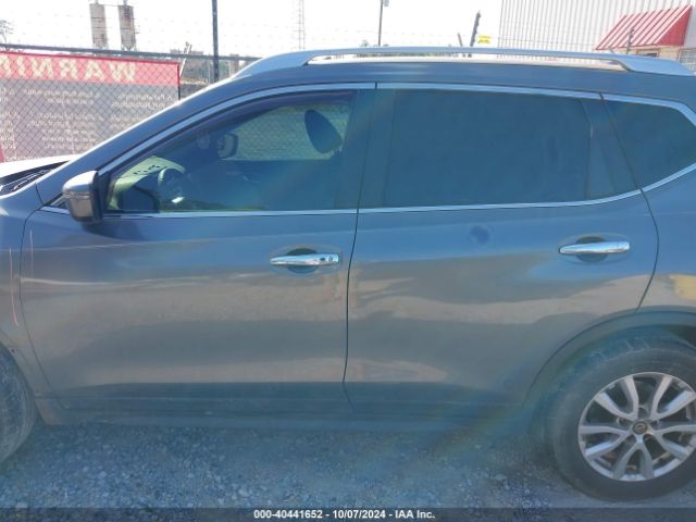 JN8AT2MT9HW382926 Nissan ROGUE SV