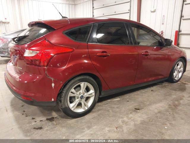 Ford FOCUS SE 2014 1FADP3K2XEL107436 Image 4