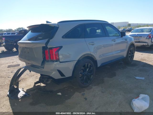 5XYRK4LF0NG124568 KIA Sorento Sx Prestige