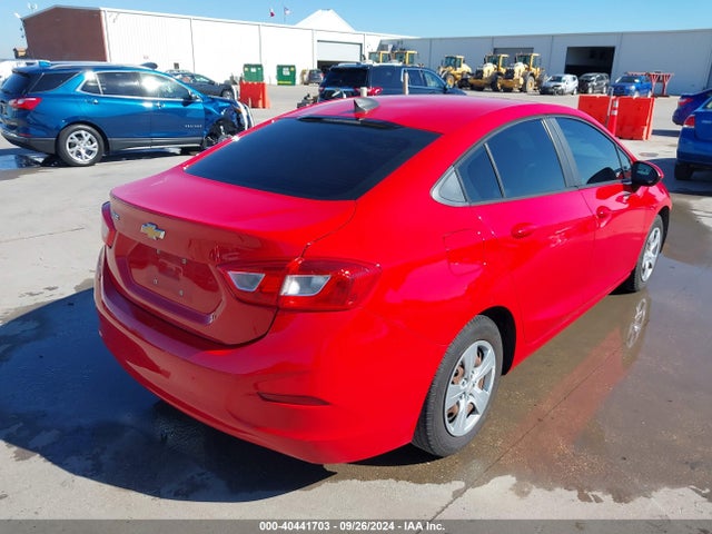 Chevrolet Cruze Ls Auto 2017 1G1BC5SM6H7161915 Image 4