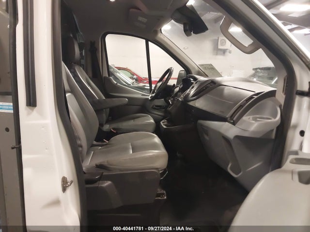 Ford Transit-250 2017 1FTYR1YM3HKA01701 Image 5