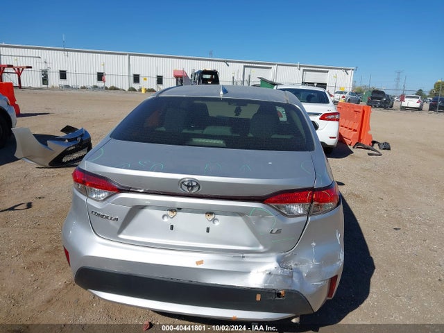 Toyota COROLLA LE 2021 JTDEPMAE3MJ155869 Image 17