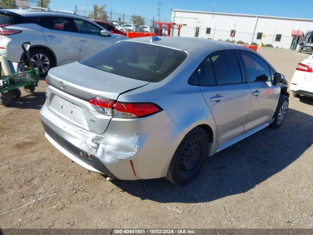 Toyota COROLLA LE 2021 JTDEPMAE3MJ155869 Image 4