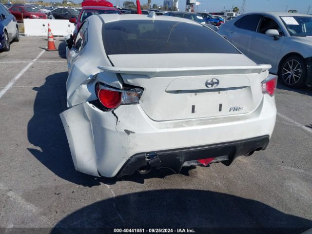 JF1ZNAA13G8701008 Scion FR-S