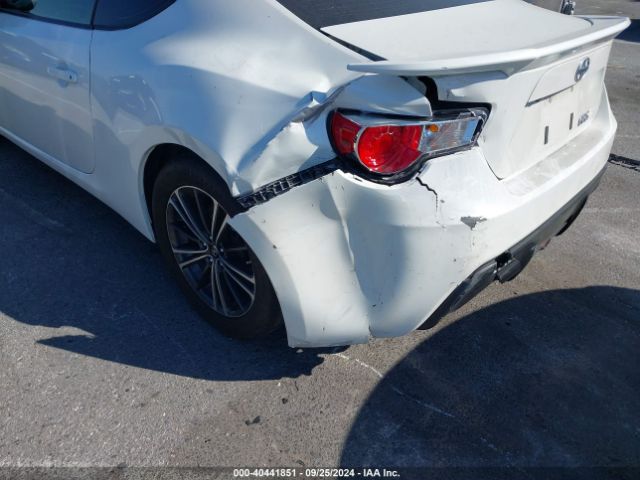 JF1ZNAA13G8701008 Scion FR-S