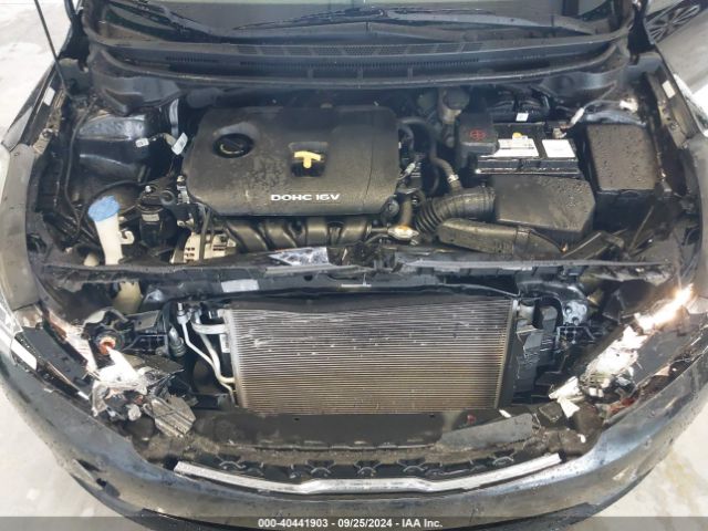 3KPFK4A75JE239480 KIA FORTE LX