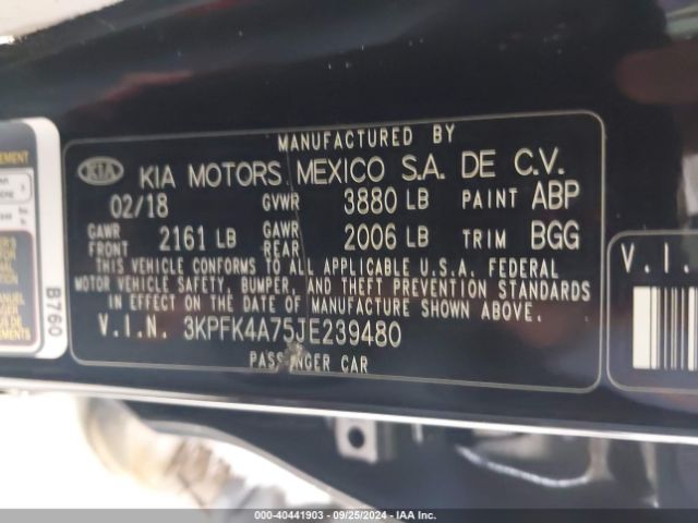 3KPFK4A75JE239480 KIA FORTE LX
